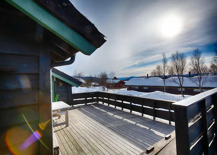 A Cozy, Rustic Retreat With Fireplace And Terrace Semesterbostad